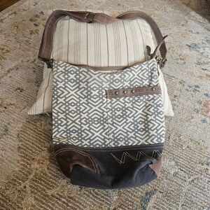 Myra Bag Adjustable Crossbody. Like New 12 X 13 X 4
